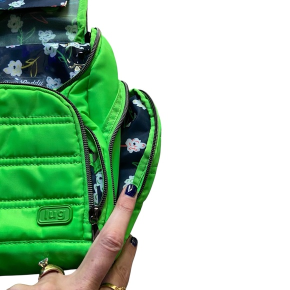 Lug Caddy Travel Makeup Hanging Bag Organizer Neon Green - Picture 8 of 14